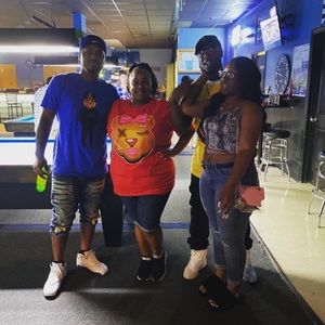 Meet your Posher, Cedric